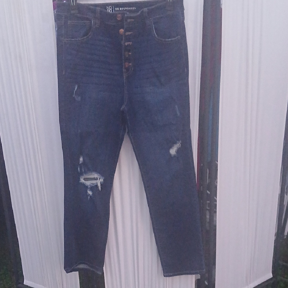No Boundaries Women's Distressed Blue Straight Leg Jeans